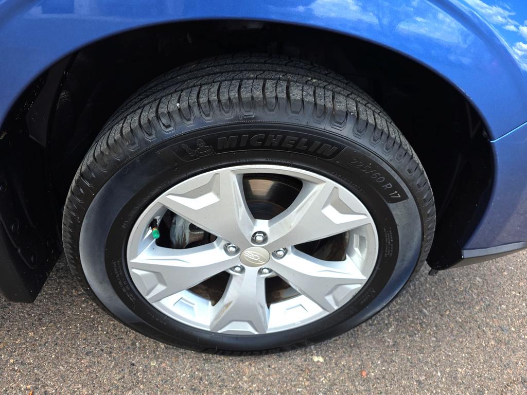 2015 Subaru Forester - $14,995