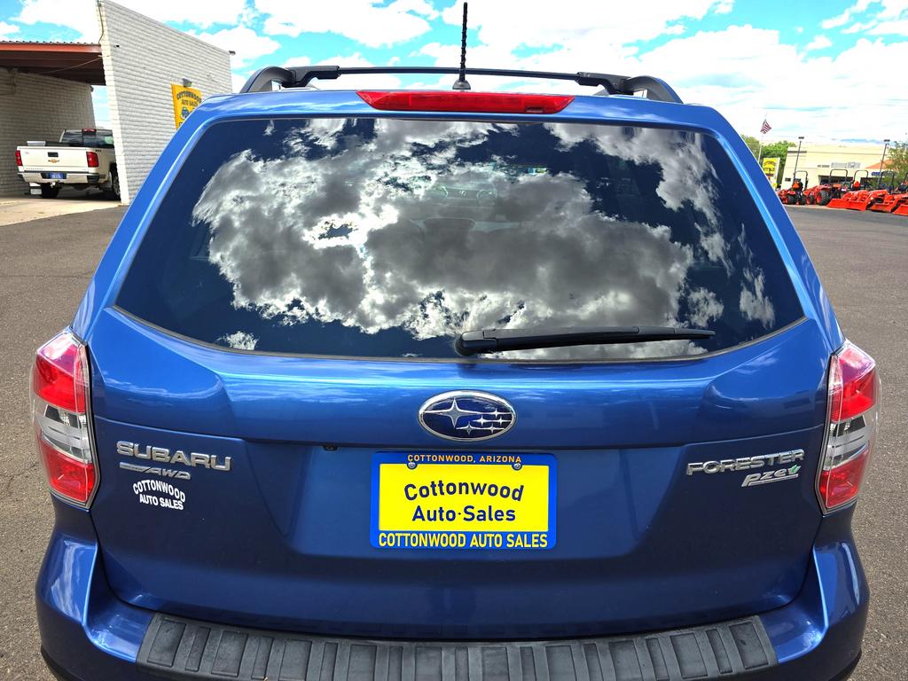 2015 Subaru Forester - $14,995