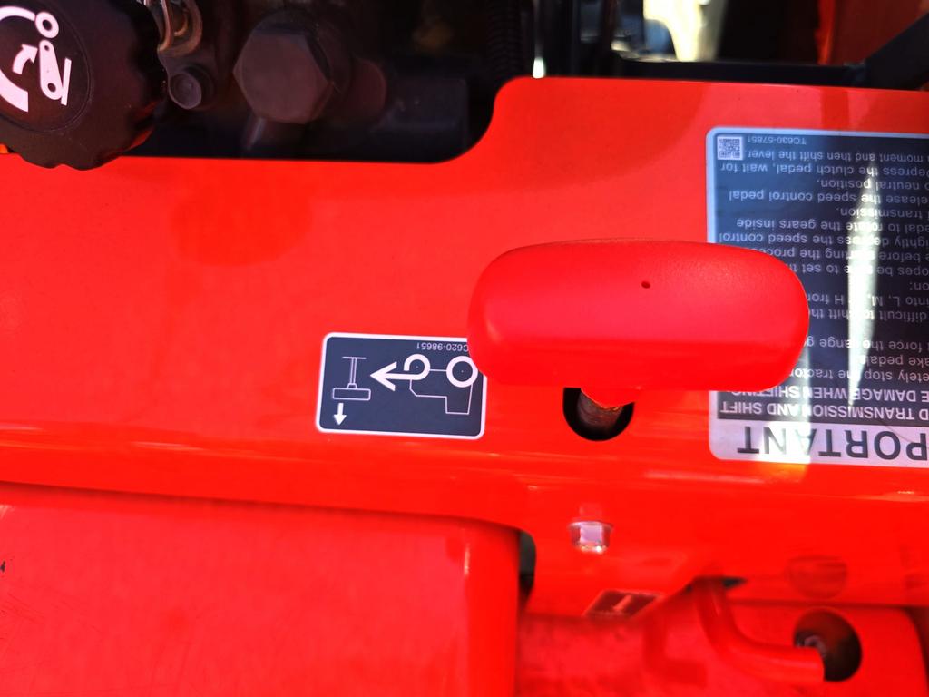 2019 Kubota  L3901hst - $25,995