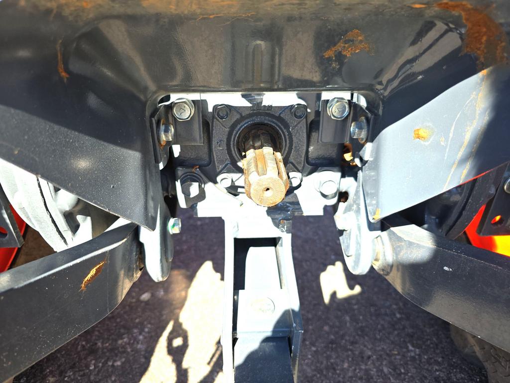 2019 Kubota  L3901hst - $25,995