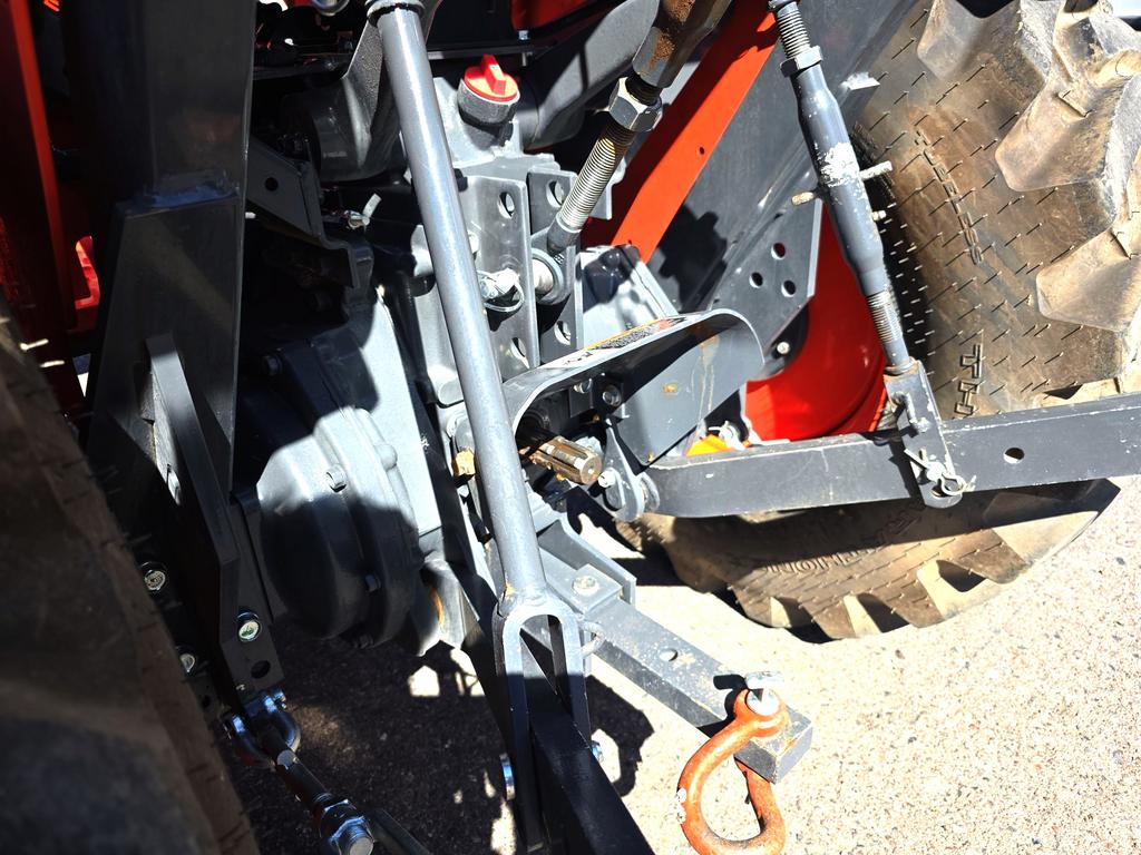 2019 Kubota  L3901hst - $25,995