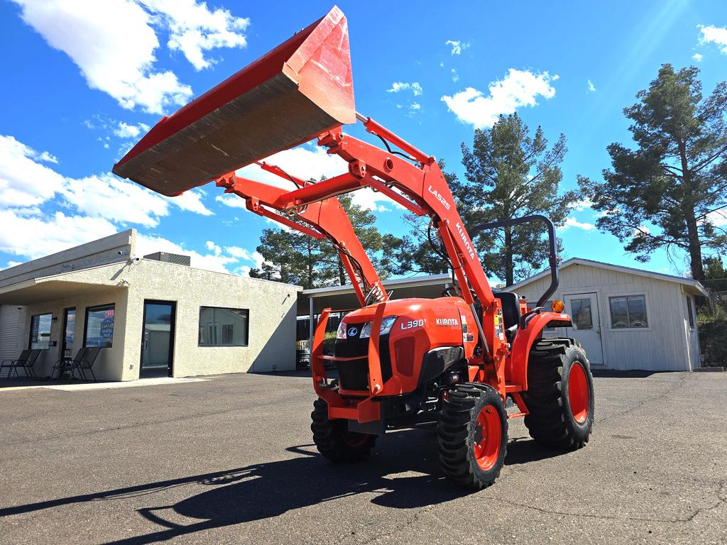 2019 Kubota  L3901hst - $25,995