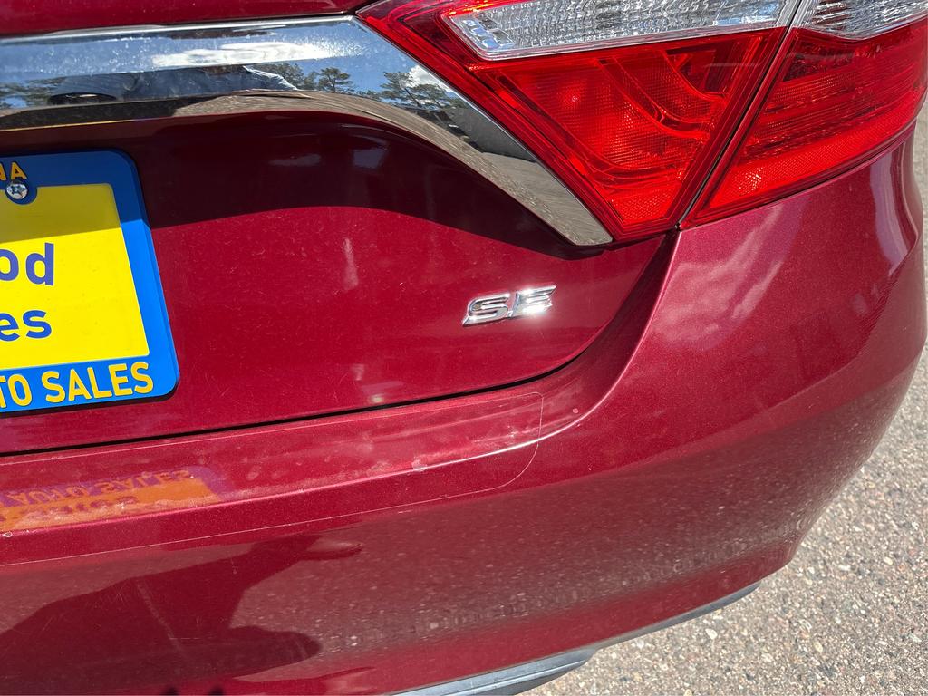 2017 Toyota Camry - $19,995