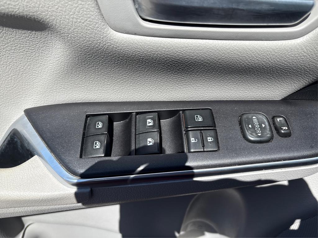 2017 Toyota Camry - $19,995