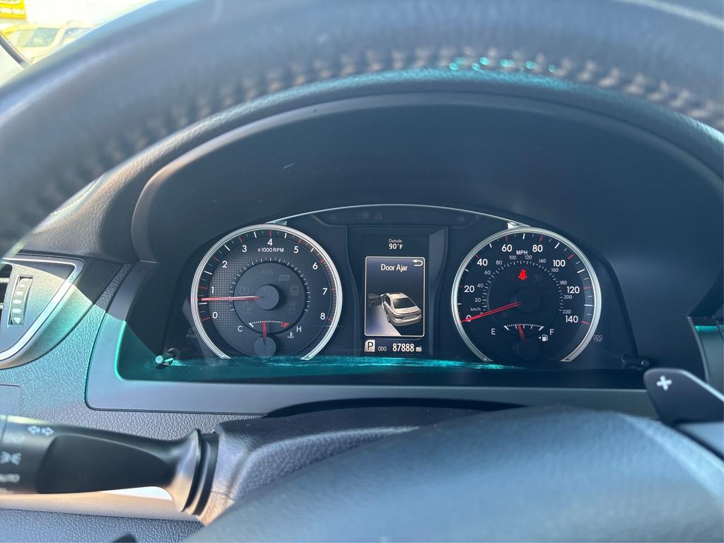 2017 Toyota Camry - $19,995