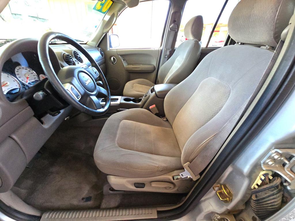 2003 Jeep Liberty - $5,995