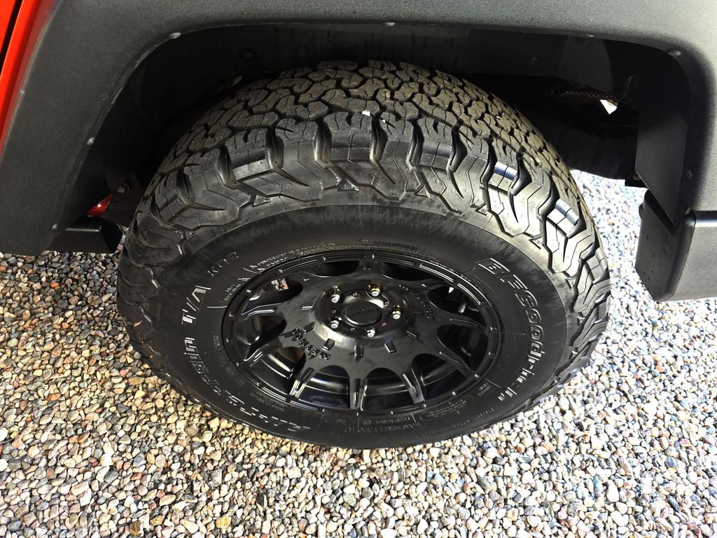 2015 Jeep Wrangler - $23,995