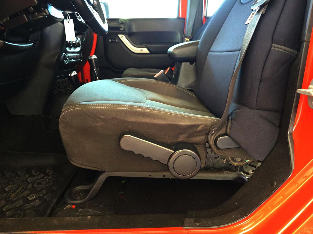 2015 Jeep Wrangler - $23,995