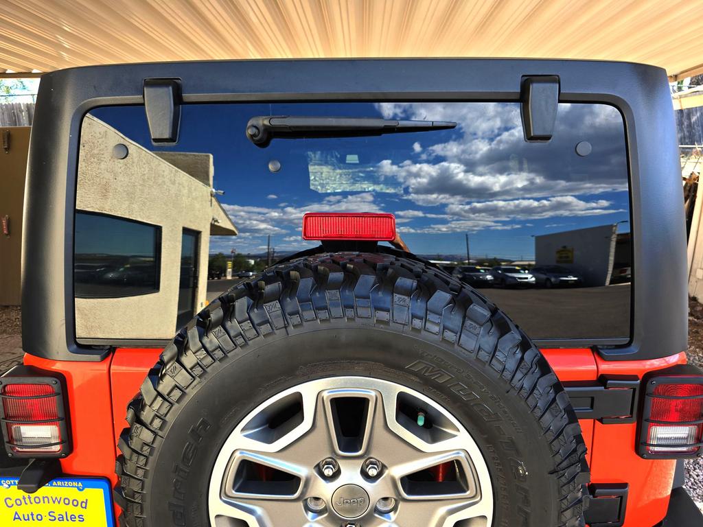 2015 Jeep Wrangler - $23,995