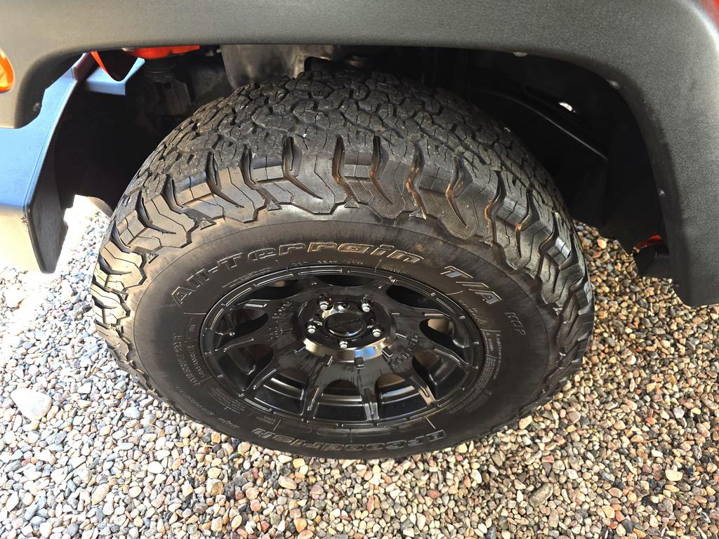 2015 Jeep Wrangler - $23,995
