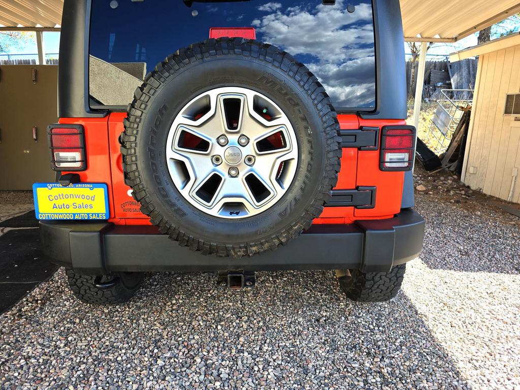 2015 Jeep Wrangler - $23,995