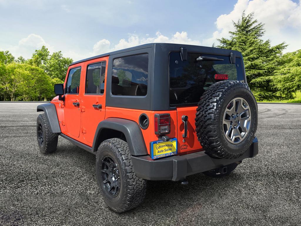 2015 Jeep Wrangler - $23,995