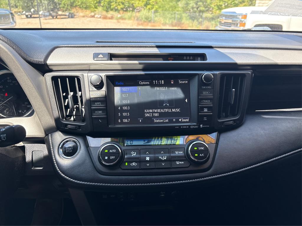 2018 Toyota RAV4 - $22,995