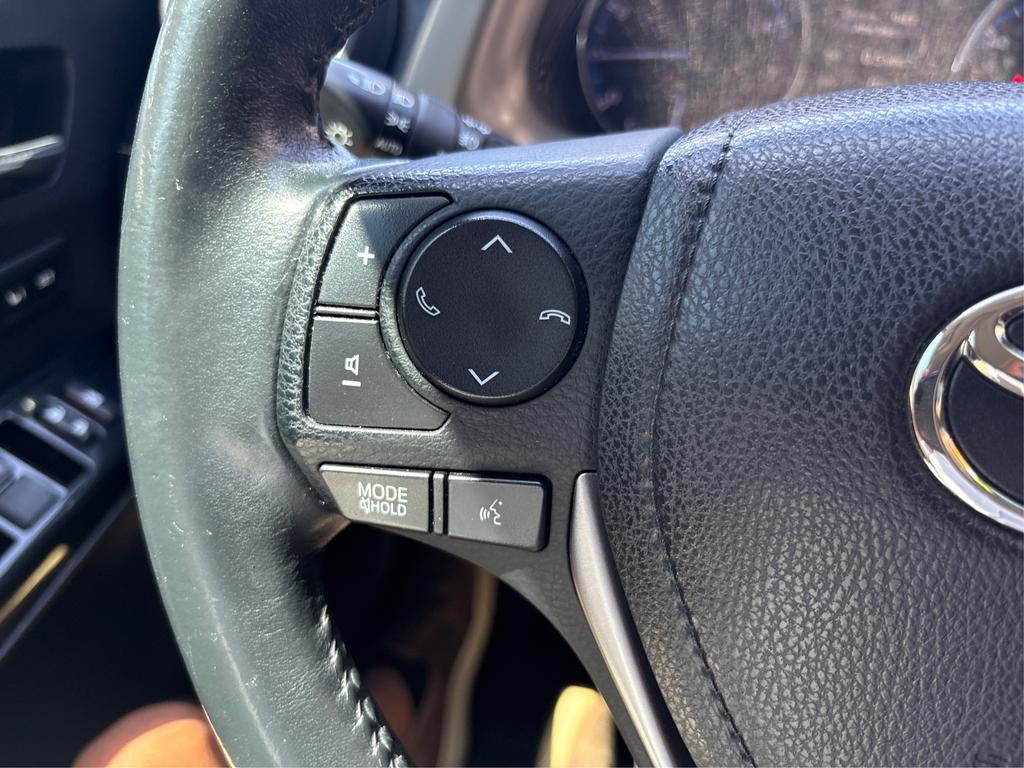 2018 Toyota RAV4 - $22,995