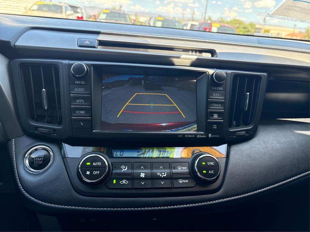 2018 Toyota RAV4 - $22,995