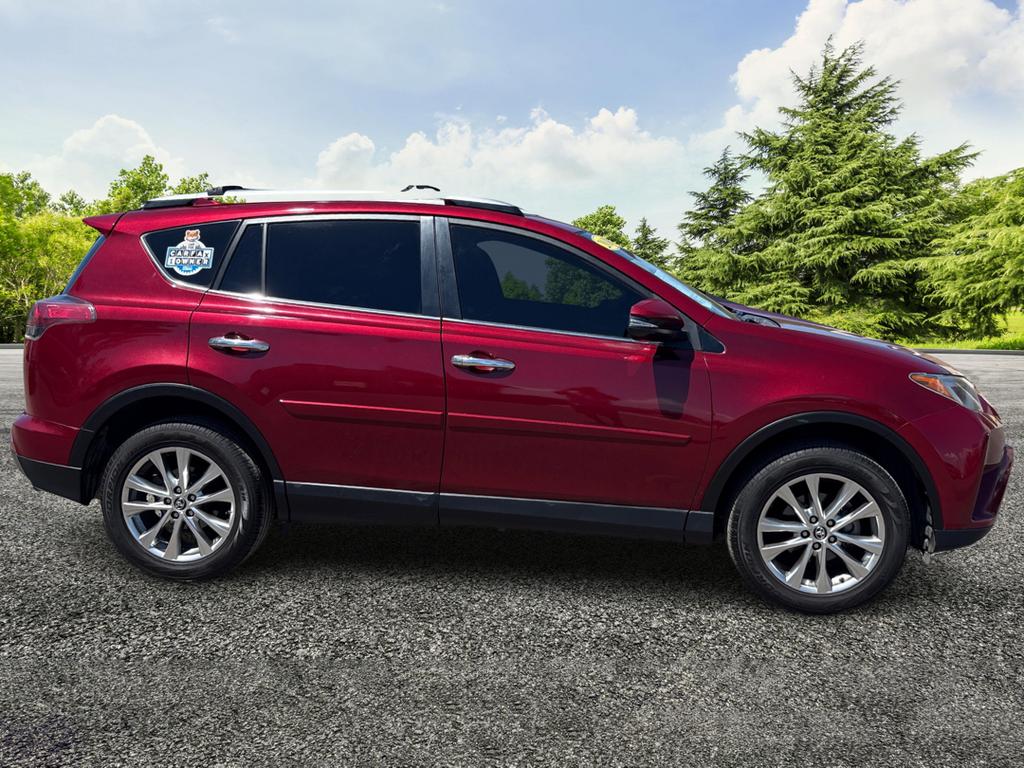 2018 Toyota RAV4 - $22,995