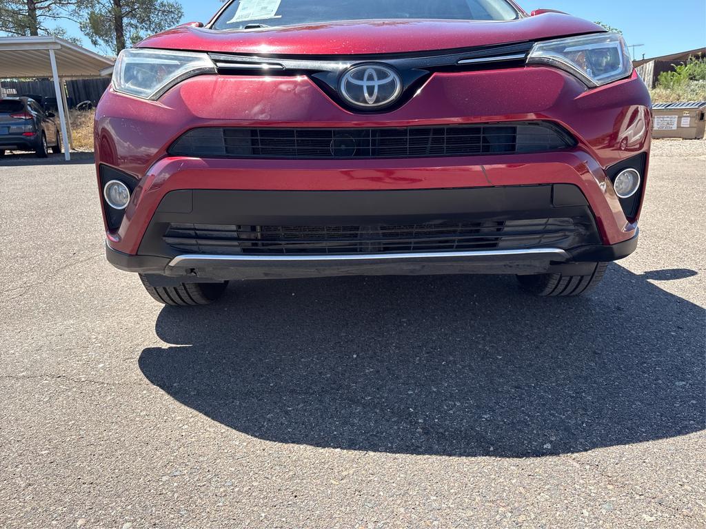 2018 Toyota RAV4 - $22,995