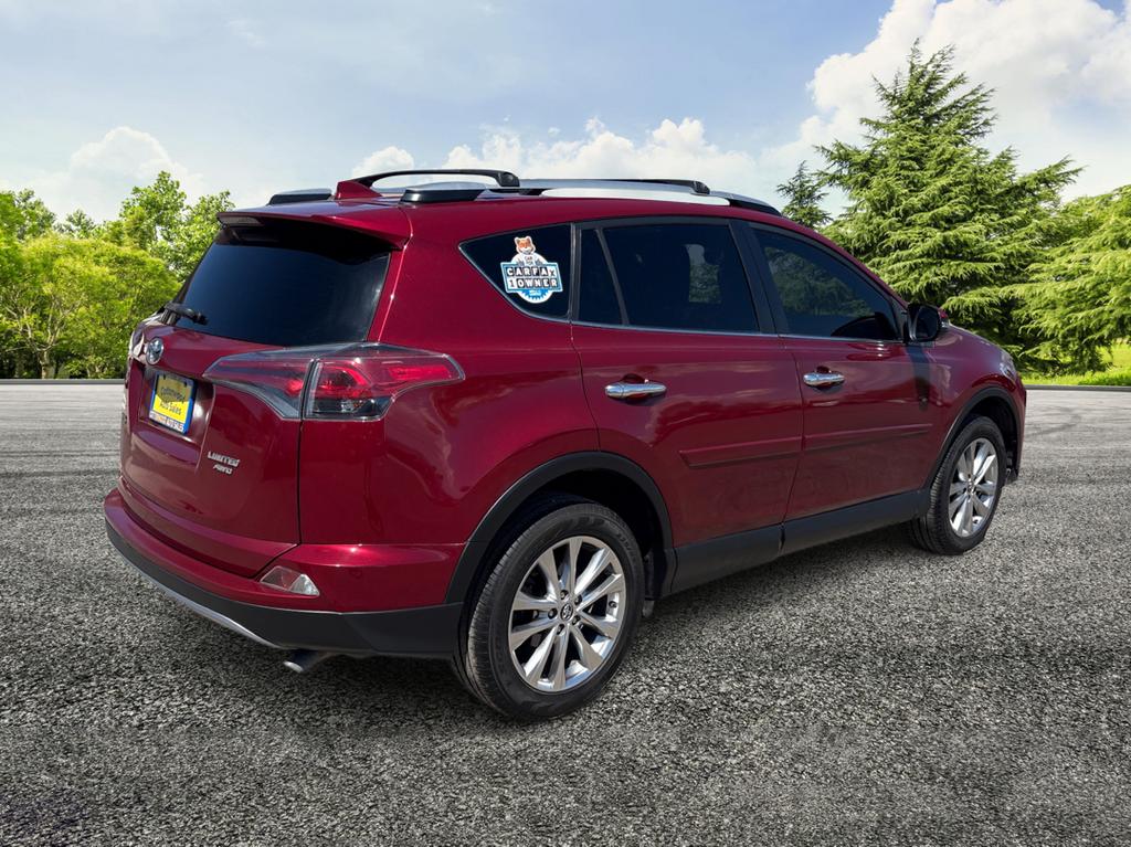 2018 Toyota RAV4 - $22,995