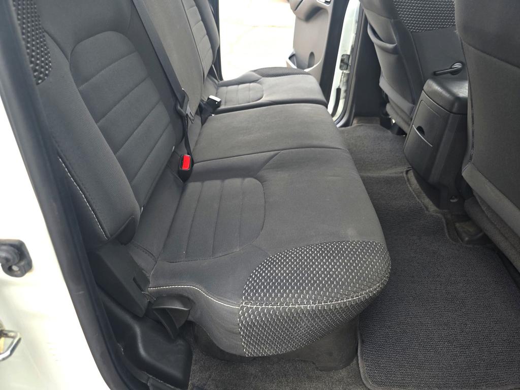 2018 Nissan Frontier - $21,995