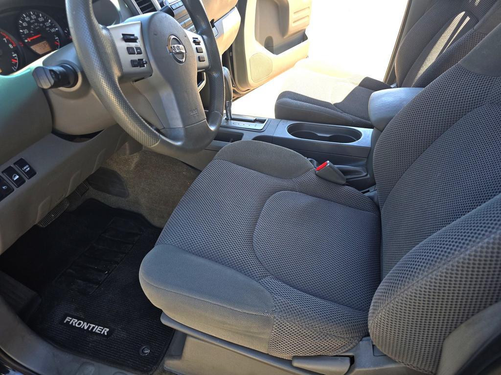 2017 Nissan Frontier - $16,995