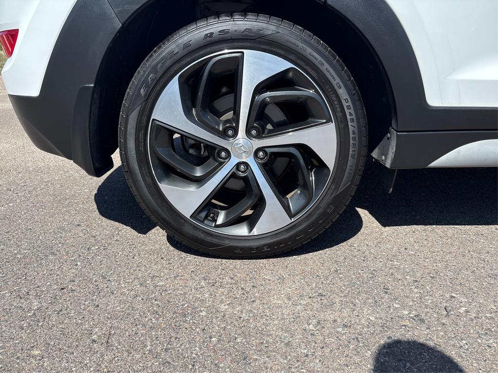 2018 Hyundai Tucson - $16,995
