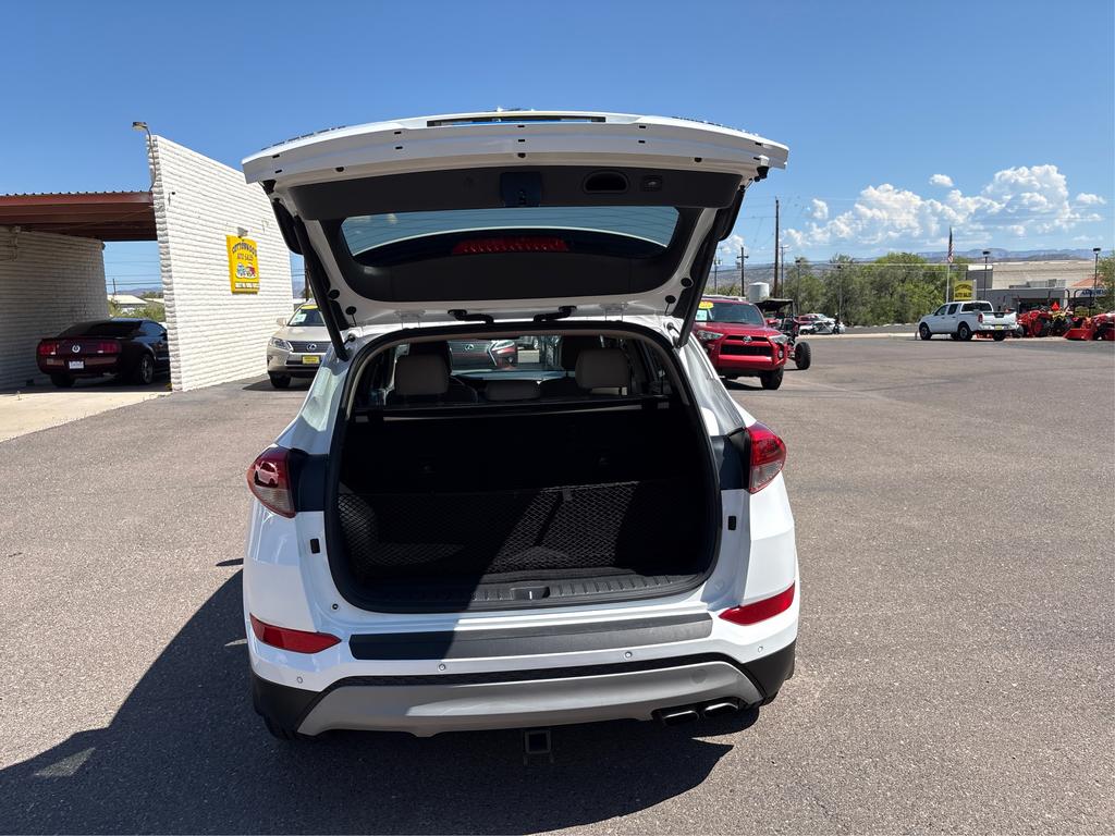 2018 Hyundai Tucson - $16,995
