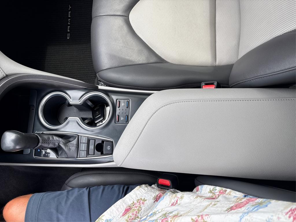 2020 Toyota Camry - $24,995