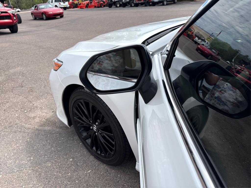 2020 Toyota Camry - $24,995