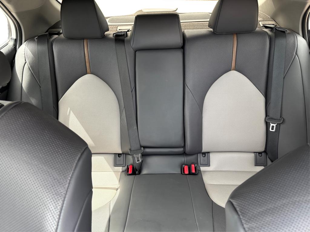 2020 Toyota Camry - $24,995