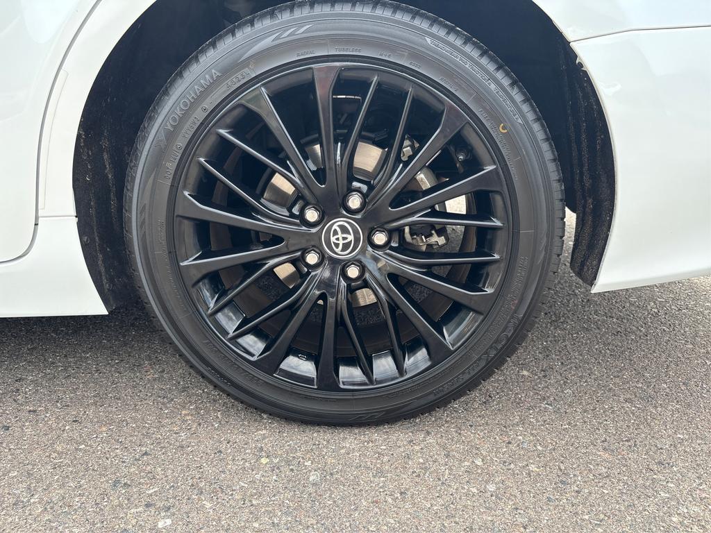 2020 Toyota Camry - $24,995