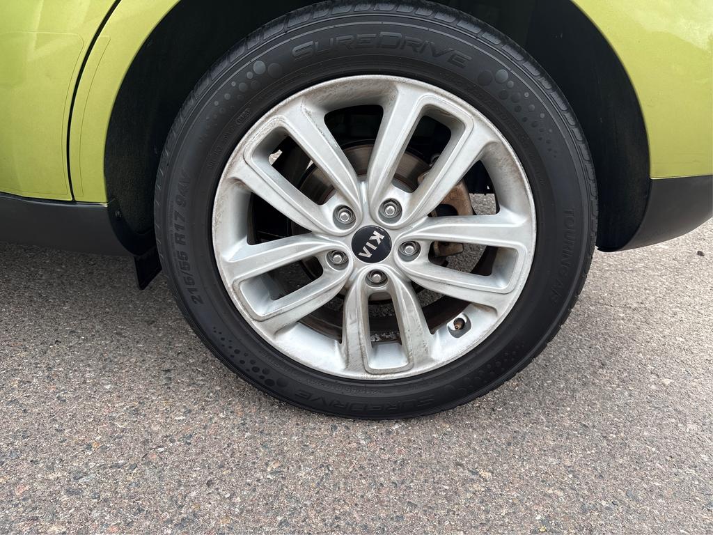 2017 Kia Soul - $11,995