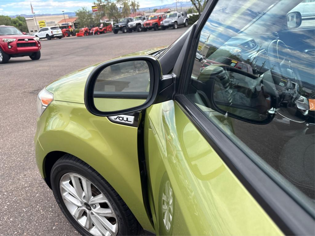2017 Kia Soul - $11,995
