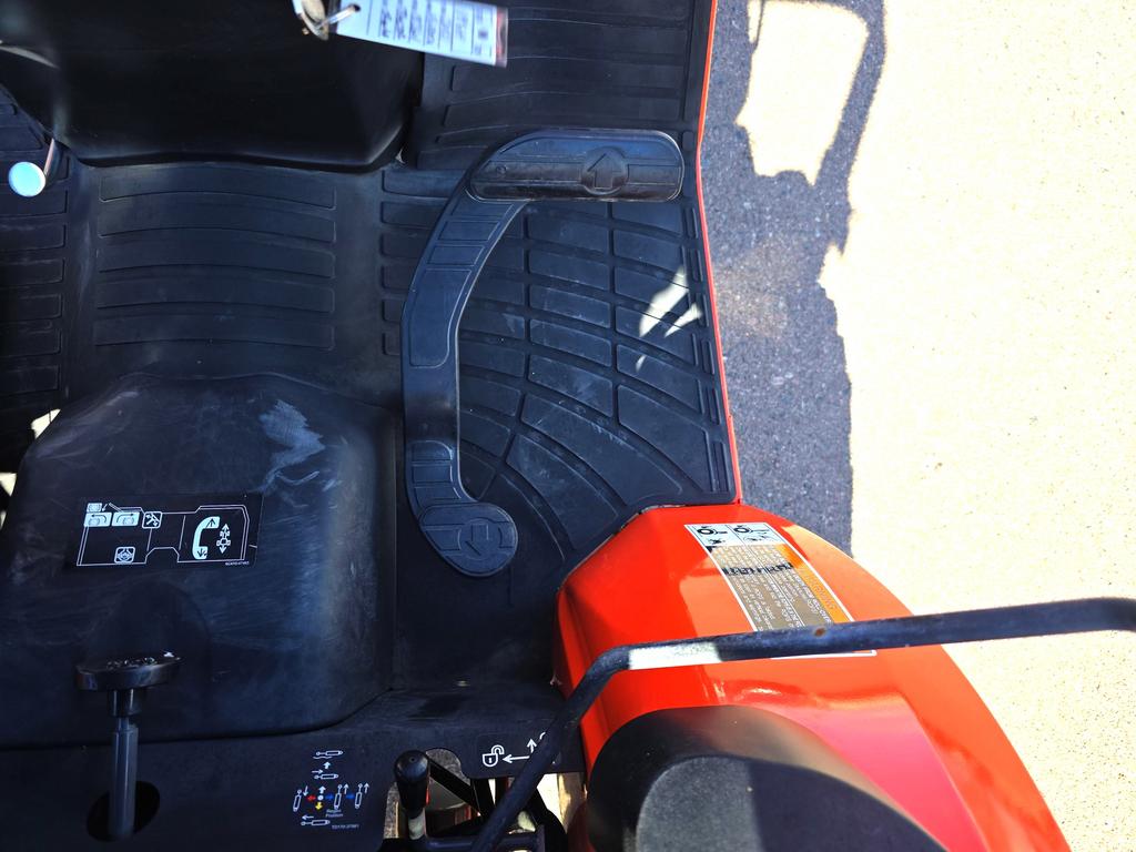2021 Kubota  B2601 - $21,995