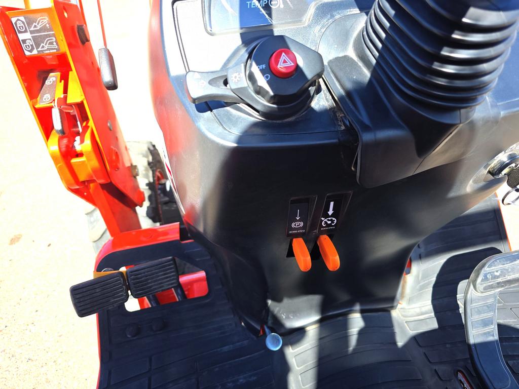 2021 Kubota  B2601 - $21,995