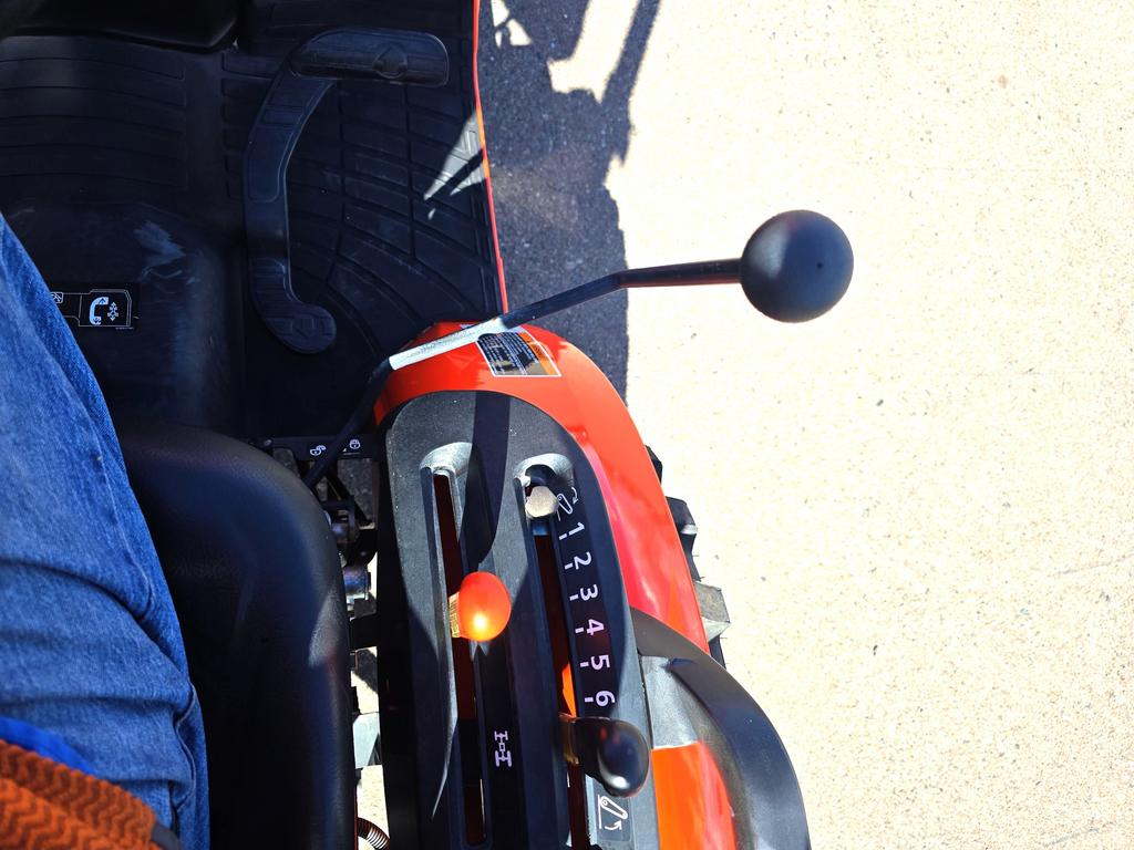2021 Kubota  B2601 - $21,995