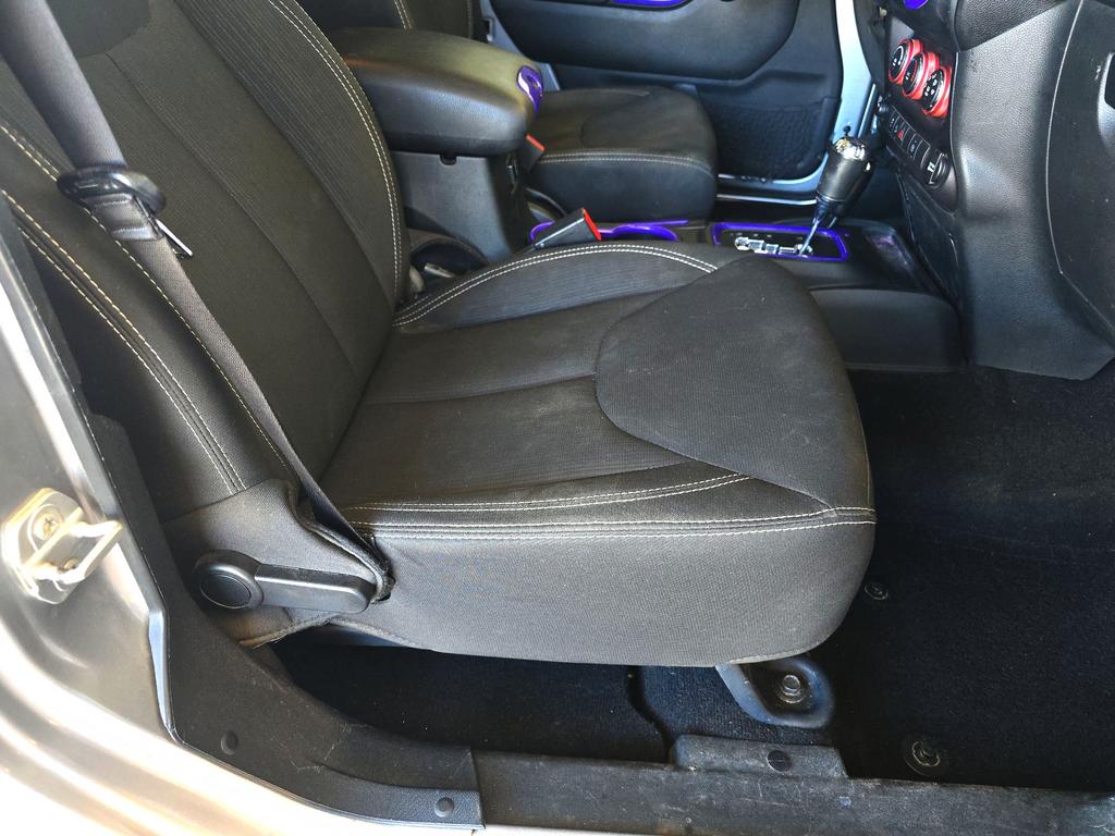 2018 Jeep Wrangler - $21,995