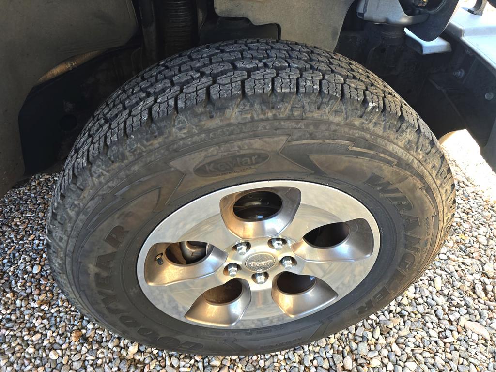 2018 Jeep Wrangler - $21,995