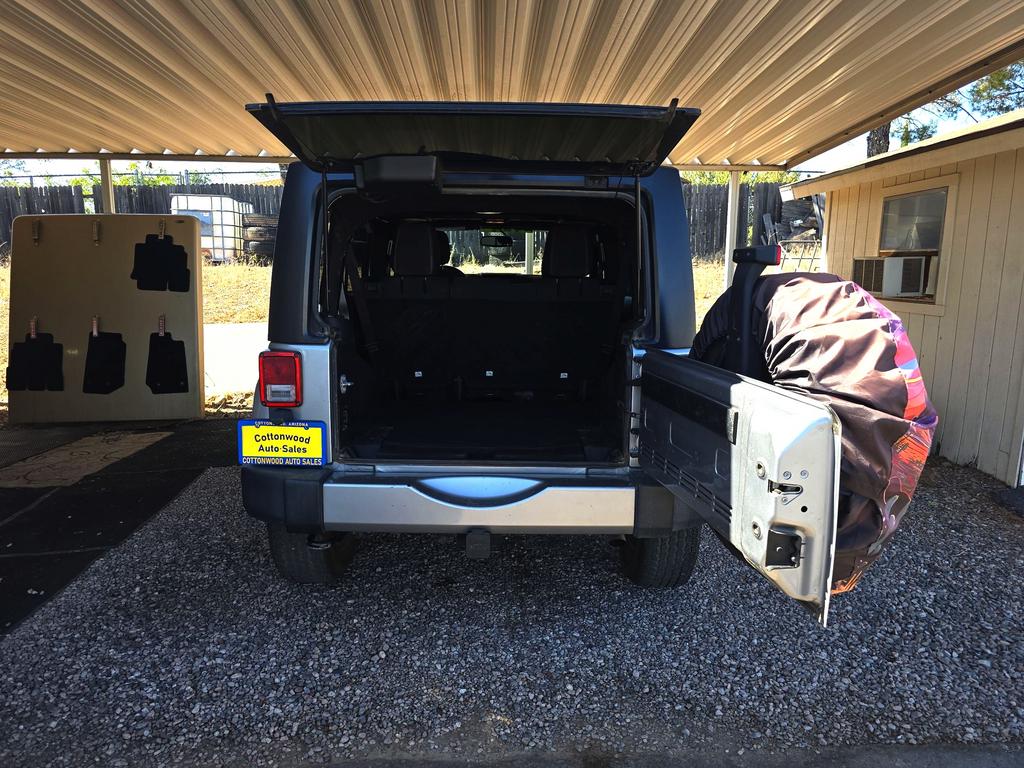 2018 Jeep Wrangler - $21,995