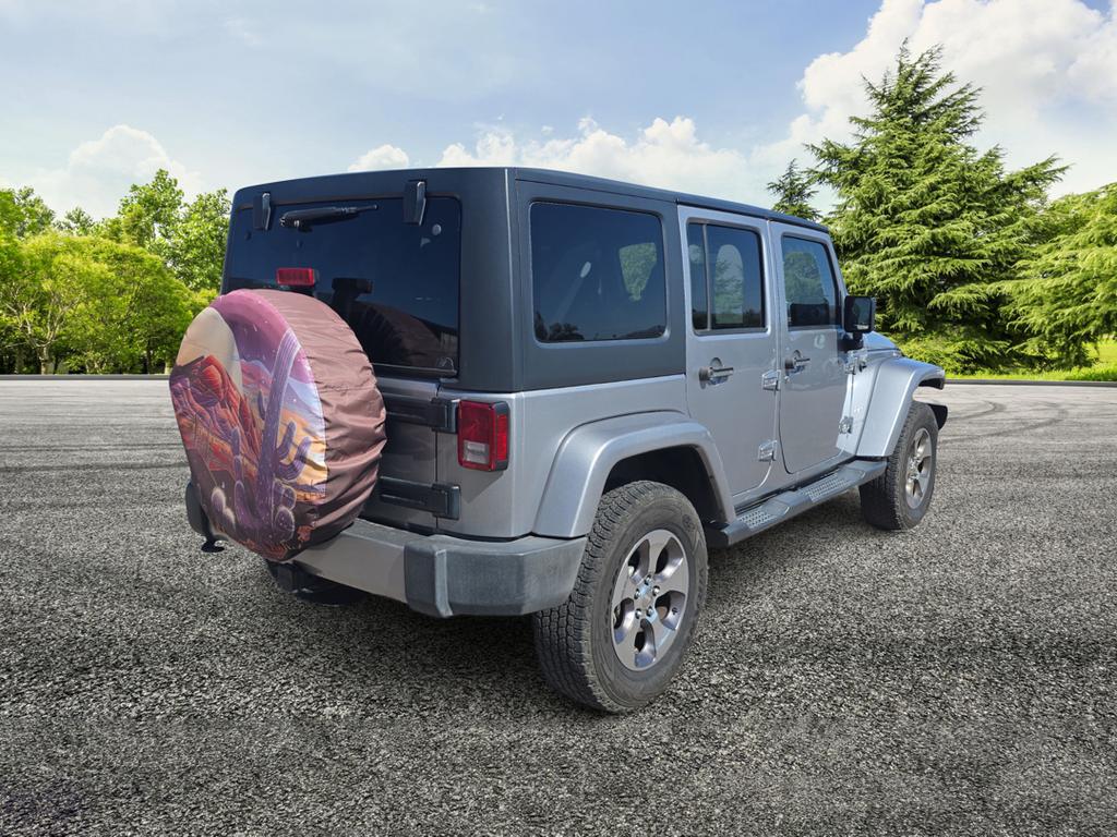 2018 Jeep Wrangler - $21,995