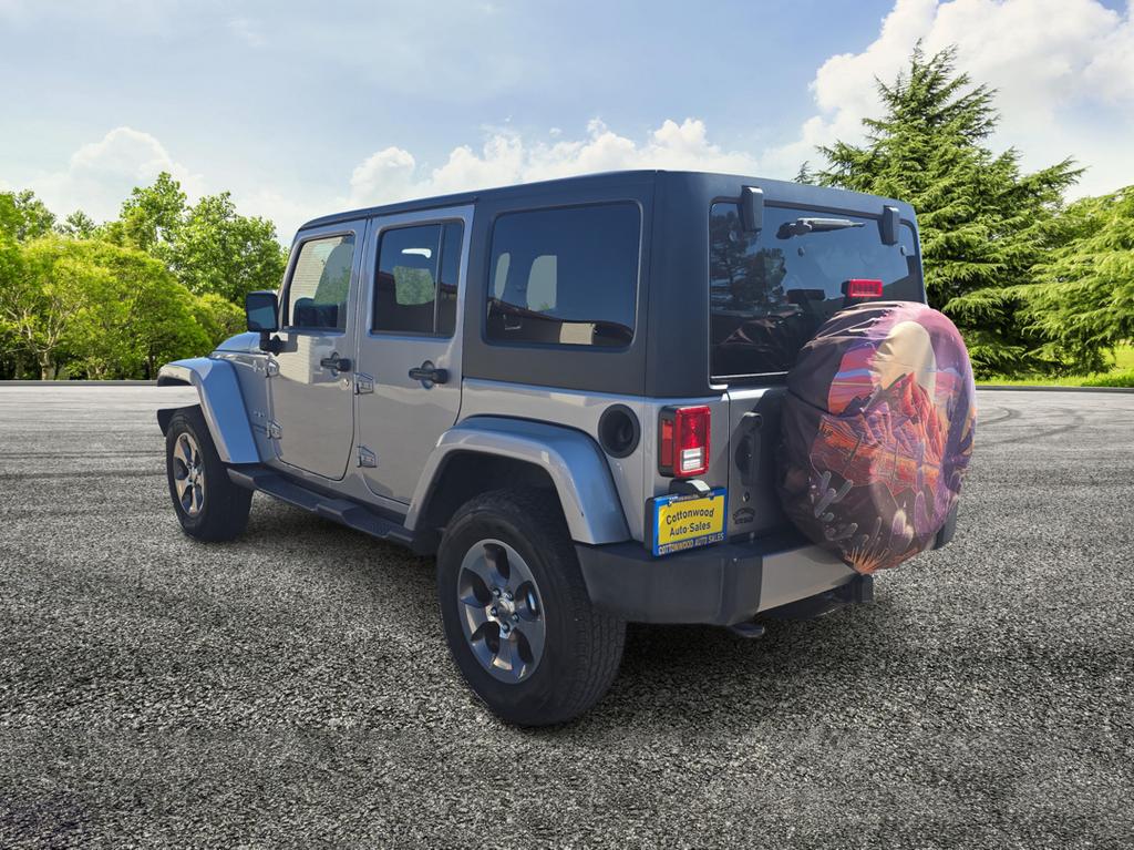 2018 Jeep Wrangler - $21,995