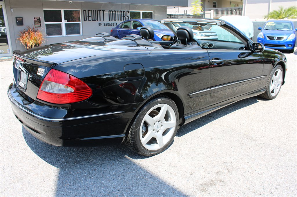 2006 Mercedes-Benz CLK-Class - $8,900