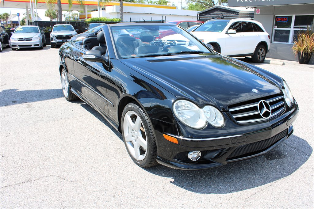 2006 Mercedes-Benz CLK-Class - $8,900