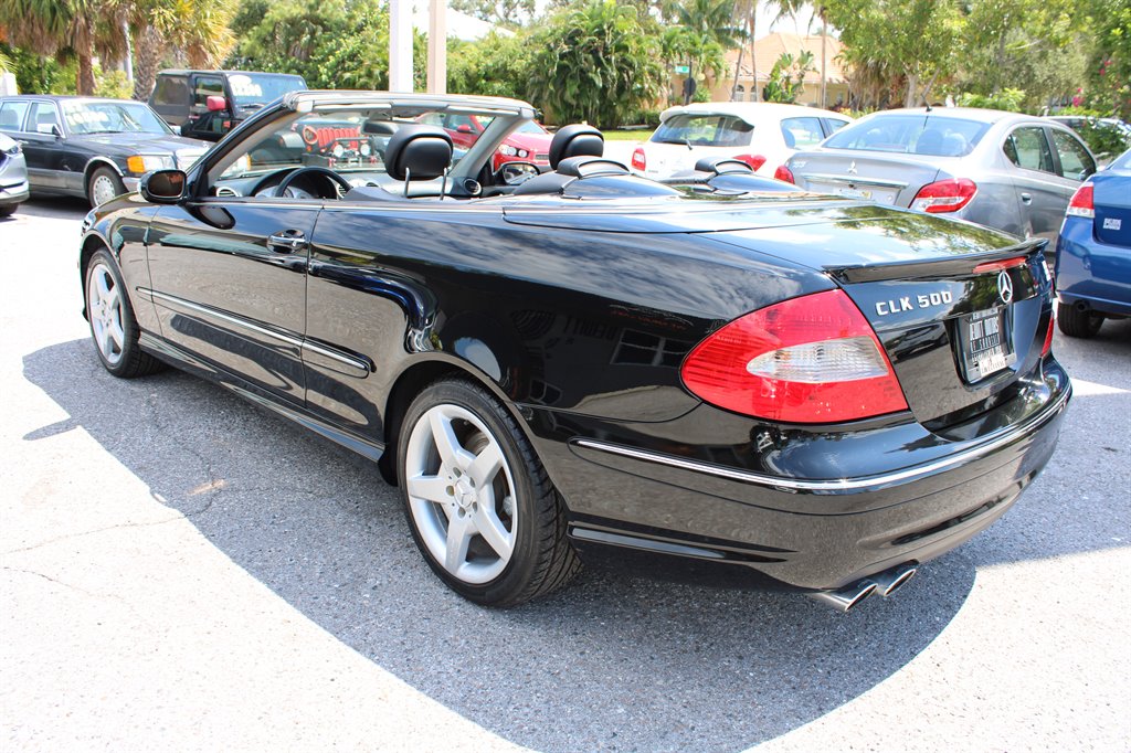 2006 Mercedes-Benz CLK-Class - $8,900