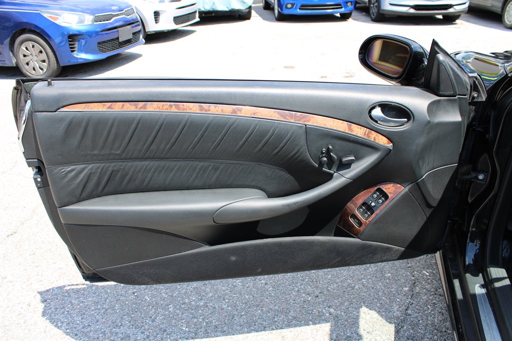 2006 Mercedes-Benz CLK-Class - $8,900