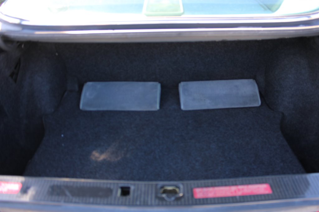 1987 Mercedes-Benz 560 - $14,500
