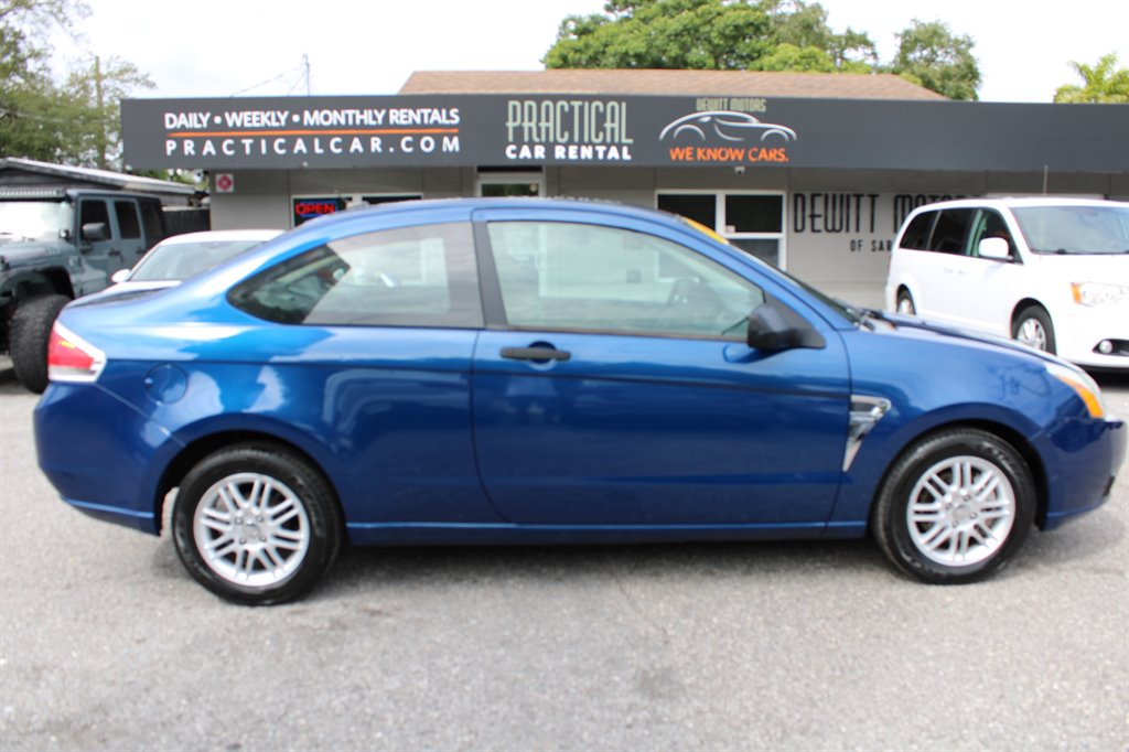 2008 Ford Focus SE photo