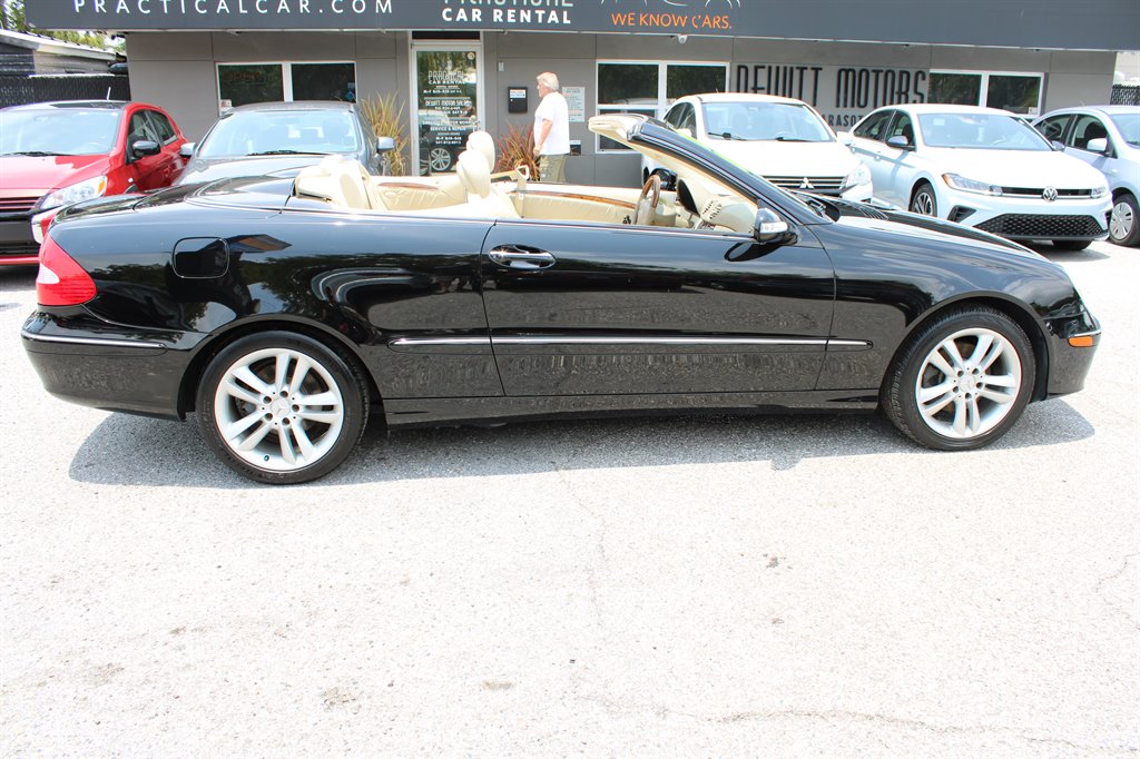 2006 Mercedes-Benz CLK Class - $10,500