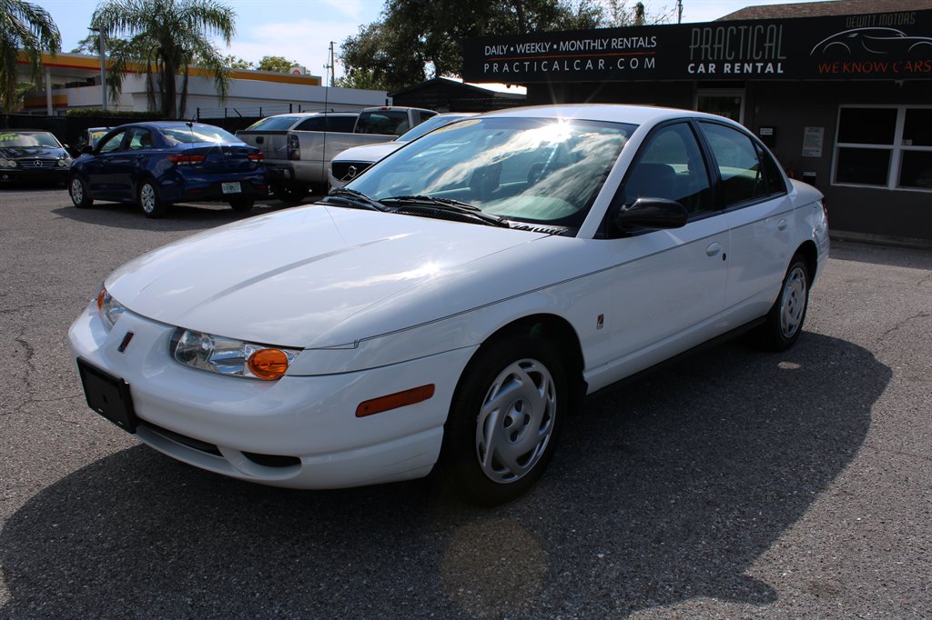 2001 Saturn Sl2 - $5,400