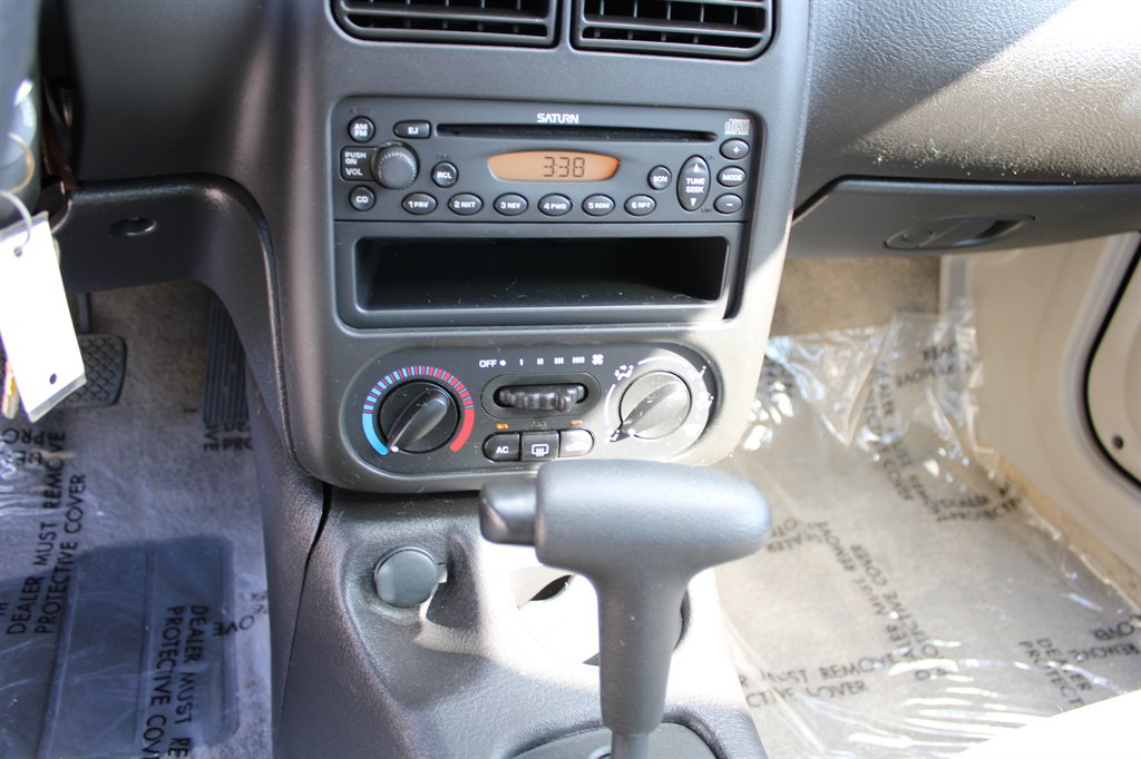 2001 Saturn Sl2 - $5,400