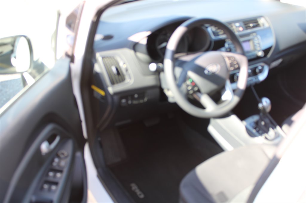 2017 Kia Rio LX photo